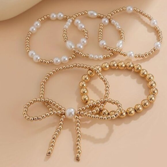 Stackable Pearl Beaded & Boho Seed Beads Bracelet Set - Picture 3 of 4